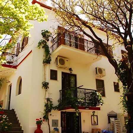Atzanou Rooms Kamariotissa المظهر الخارجي الصورة